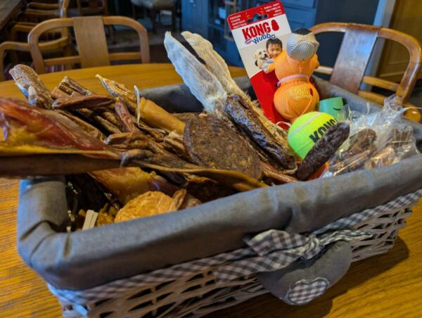 Hamper